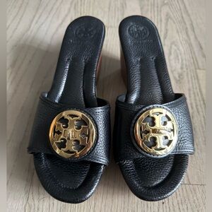 Tory Burch Black Wedges w/Gold Accent - Size 9M
